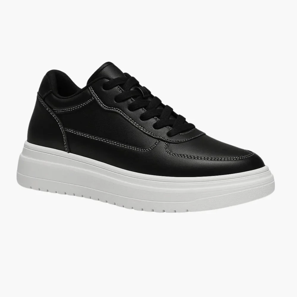 Men’s Lace-Up Sneakers with Textured Sole